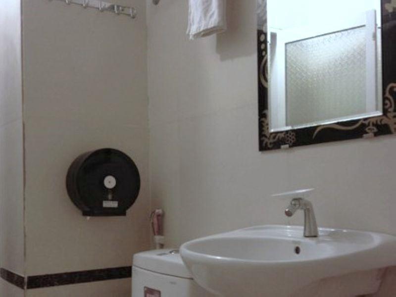 Viet Huong Hotel Ninh Binh Bagian luar foto
